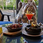 Dali - Restaurant Hotel