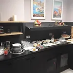 فندق Dali - Restaurant 4*