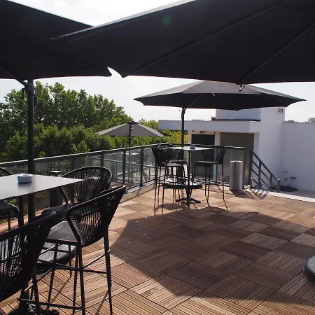 Dali - Restaurant Hotell 4*