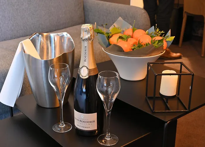 Dali - Restaurant Ξενοδοχείο 4*