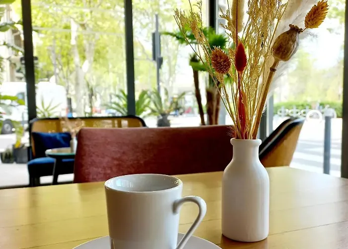 Dali - Restaurant Szálloda