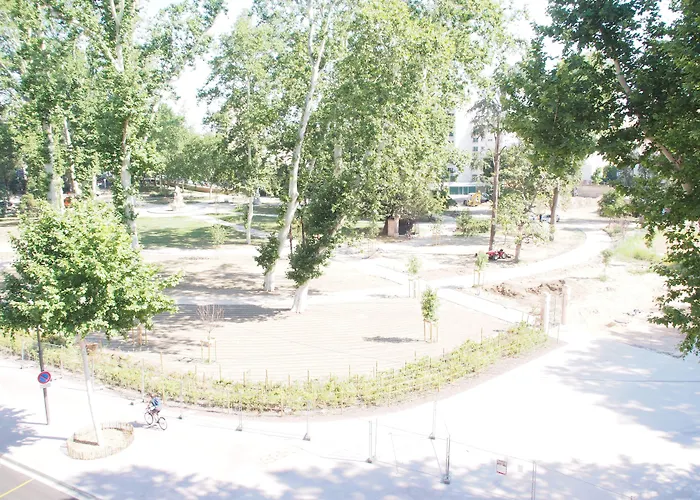 Ξενοδοχείο Dali - Restaurant Περπινιάν