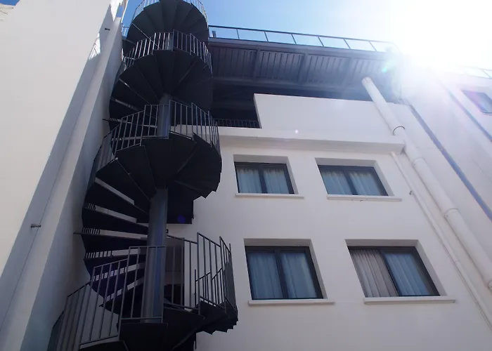 Dali - Restaurant 4*